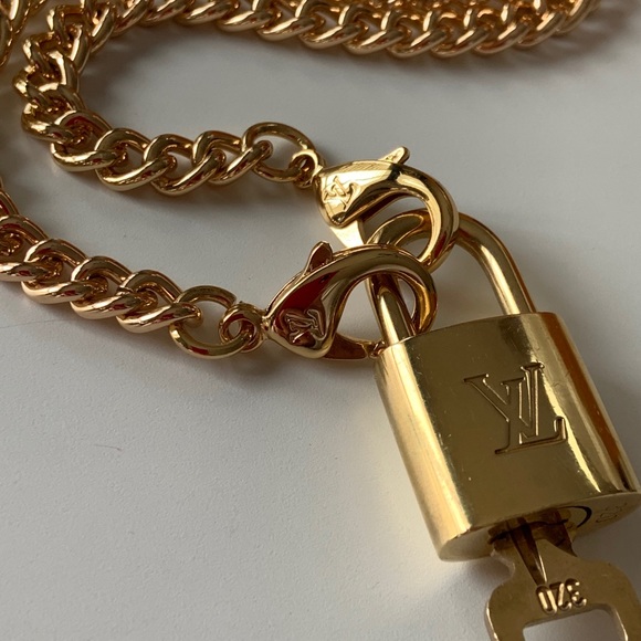 LOUIS VUITTON PADLOCK & MATCHING CHAIN W/BOX BAG - Picture 9 of 13
